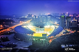 Photoshop给雾霾严重的城市照片添加绚丽色彩