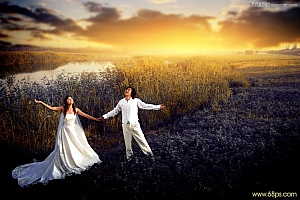 使用Photoshop给外景婚纱照片添加夕阳美景风光