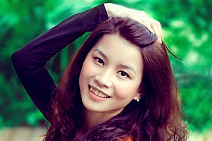 Photoshop给女孩图片加深色彩及润肤美化教程