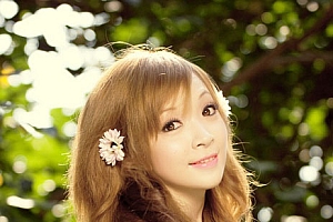 Photoshop调出质感阳光外景美女照片教程