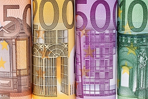 欲钱买资源丰富的动物打一个生肖(机会是留给欲钱买资源丰富的动物)