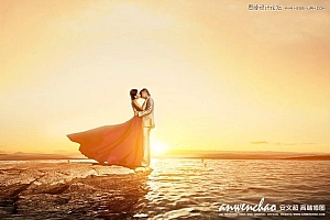 Photoshop给海边情侣照片添加唯美夕阳景色