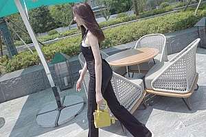 高挑身材张天爱壁纸图片