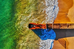 高清海滨图片沙滩电脑桌面壁纸