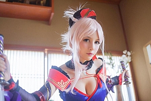 cos美少女性感美女图片电脑桌面壁纸