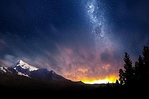 好看的夜景璀璨星空高清壁纸下载