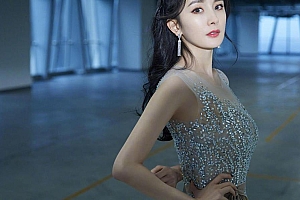 高清杨幂壁纸裸色闪钻长裙写真