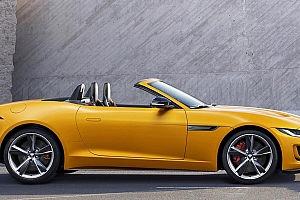 黄色敞篷版捷豹超跑高清壁纸