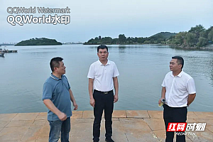科学研判 多管齐下——潘宏军调度蓝藻防治工作