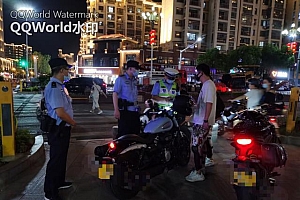南昌交警开展全国公安机关夏夜治安巡查宣防集中统一行动