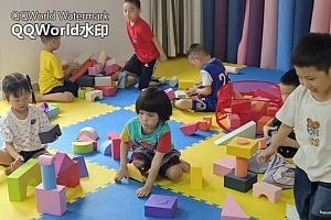 给职工一个“哇塞的惊喜”“张小骨学堂”暑托班再开班