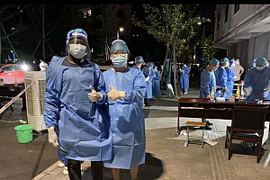 “老外”不见外 义乌外籍人士化身志愿者齐心守家园