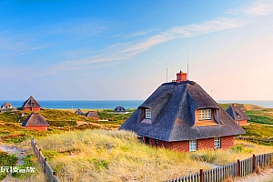 清新海边别墅房子图片景点风景壁纸