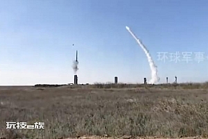 战场画面:乌发射S-300防空导弹拦截俄军空中目标