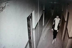 失联高中生曾给母亲打电话说想哭 警方正搜救调查