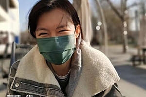李艾分享感染新冠后的感受:能沐浴在阳光下真好!