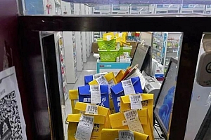 骑手亲历囤药乱象:连花清瘟瞬间秒没 线上也涨价