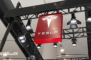 马斯克退位,朱晓彤任特斯拉全球CEO?内部回应暂无消息