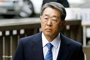 从全球首富到阶下囚,这个经历传奇的官二代,一生孤独