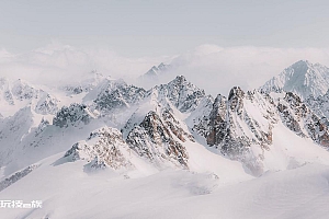 雪山桌面壁纸图片