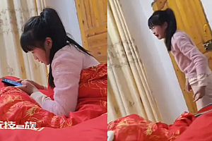 假期剩5天作业剩7本 女孩崩溃大哭,急得蹦下床赶作业,网友笑喷太真实了