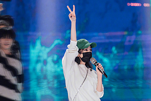 杨幂你怎么这么好看小奶音炸场子!杨幂,你怎么这么好看!
