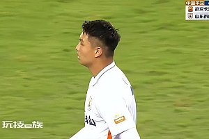 李铁在12强赛时和球员打架?跟队记者回应:小冲突