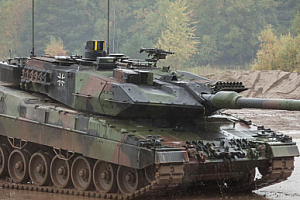 俄企开出悬赏:摧毁1辆美德坦克最高奖500万卢布