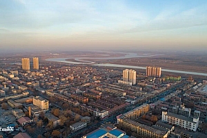 一线访谈丨2022职场突围记:这一年他们以退为进