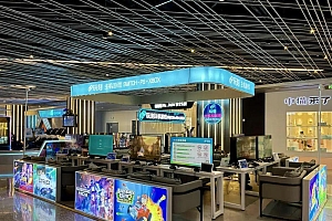 开在商场里的“露天网吧”火了,低成本、回本快的共享主机游戏成了新风口?