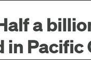 新西兰警方在太平洋截获漂浮在海面上的3.2吨毒品,警方推测是毒贩转运点的毒品落海