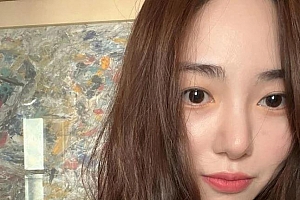 韩星权珉娥兼职陪聊被骗 威胁称要公开她的照片