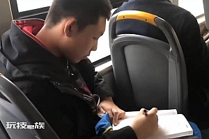 九科老师一起上门家访查作业,组团家访是否走形式?身份遭网友质疑