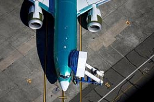 波音暂停交付787客机 原因为文件问题
