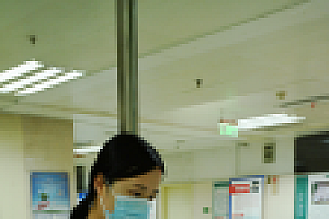 95后女陪诊师:常看到人最脆弱时刻 也曾被当成黄牛