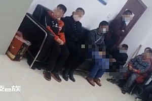 小学生见玩伴溺水未救 家长索赔被驳回  涉事学生不满12岁未予立案