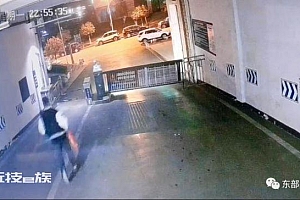 战士回家探亲与女友订婚!没想到成了人人点赞的“英雄”!