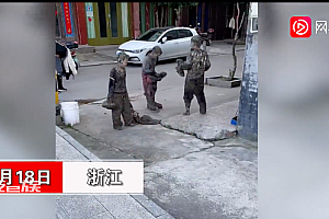 三男孩玩得满身是泥回家惊呆路人 网友:比在家刷手机好啊