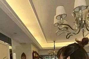 男友拒不结婚42岁女子独自生养女儿 希望社会对未婚妈妈多一点理解