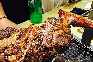 男子吃羊腿感染布鲁氏菌,有可能落下残疾!