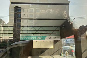 悬崖边上的威马,不光是钱能解决的困境?