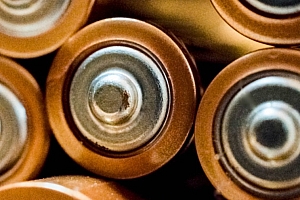 中创新航成了宁德时代焦虑的“出气筒”