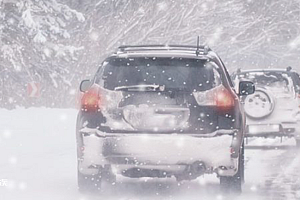 需求前置,降价频频,2023年电车油车抱团“跌跌不休”?