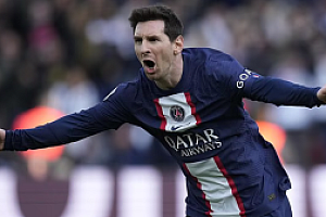 大巴黎2月最佳进球 网友:说来魔幻,很多巴黎球迷并不喜欢这粒进球