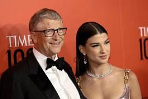 盖茨女儿称走红TikTok是靠内容 盖茨玩游戏最火爆