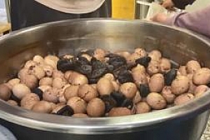 台湾有观光点限购茶叶蛋 网友:众所周知,大陆吃不起这个的,爱莫能助