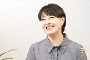 周海媚谈曾因车祸错过徐克作品 曾参演《倚天屠龙记》被称为最美周芷若