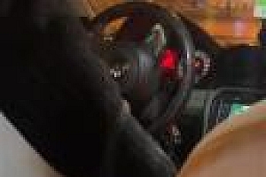 女子打车多给司机钱被拒 司机:我们代表西宁的形象