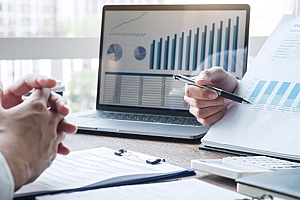 钉钉收购协同办公厂商「我来wolai」,大厂文档之争白热化|36氪独家