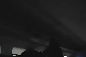 “一车人冻得瑟瑟发抖!”列车深夜突然停运,旅客滞留6小时!